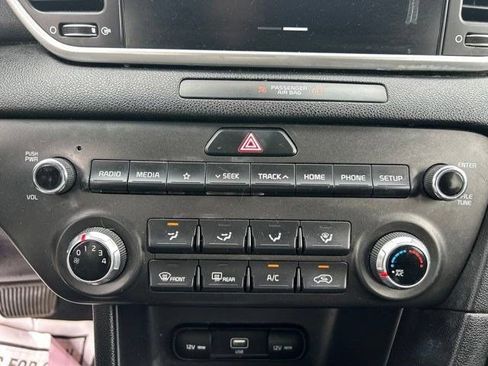 Used 2021 Kia Sportage LX AWD/4WD image 27