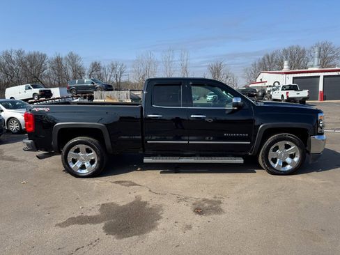 Used 2017 Chevrolet Silverado 1500 LTZ image 6