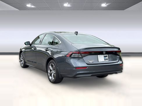 Used 2024 Honda Accord EX image 3