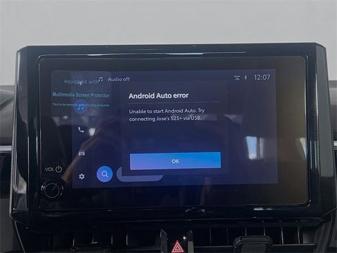 Used 2025 Toyota Corolla LE image 20