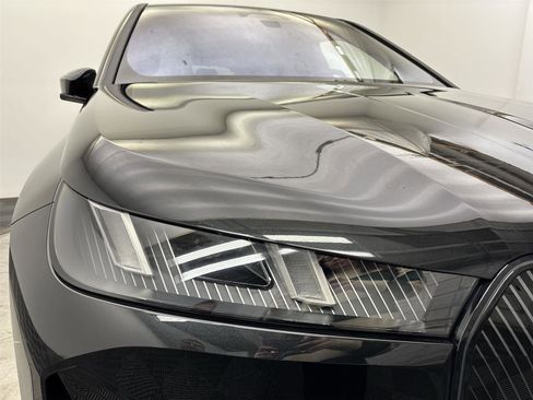 New 2026 BMW iX xDrive45 image 18