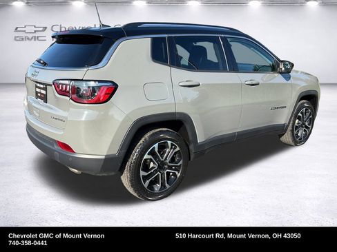 Used 2022 Jeep Compass Limited AWD/4WD image 5