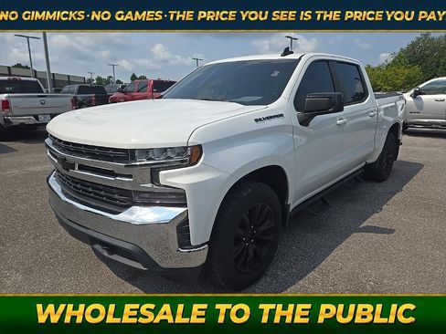 Used 2019 Chevrolet Silverado 1500 LT w/ All-Star Edition AWD/4WD image 3