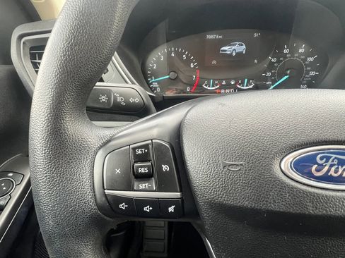Used 2020 Ford Escape SE FWD image 17