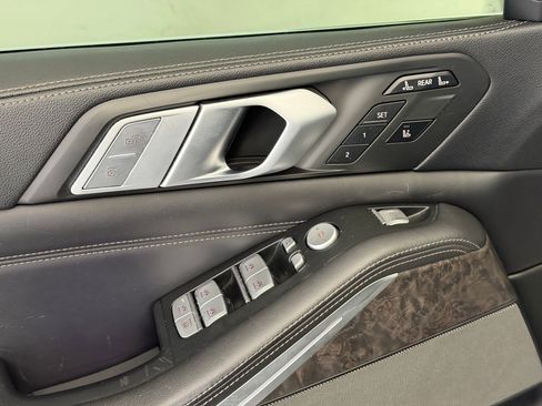 Used 2019 BMW X7 xDrive40i w/ Premium Package image 24