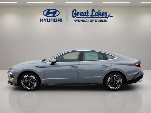 New 2026 Hyundai Sonata SEL image 2