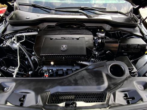 Used 2025 Acura MDX FWD w/ Technology Package image 32