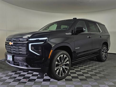 New 2025 Chevrolet Tahoe High Country image 4