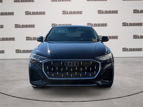 Used 2024 Audi Q8 Prestige image 8
