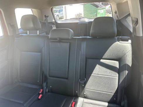 Used 2023 Volkswagen Atlas SE FWD image 44