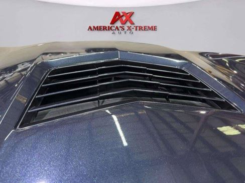 Used 2016 Chevrolet Corvette Stingray Coupe w/ 2LT Preferred Equipment Group RWD image 16