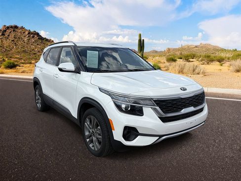 Used 2021 Kia Seltos S FWD image 1