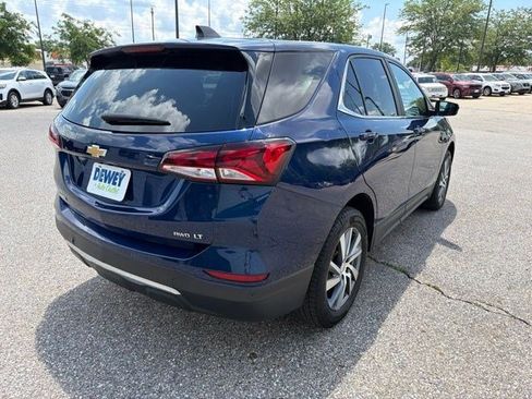Used 2023 Chevrolet Equinox LT AWD/4WD image 5