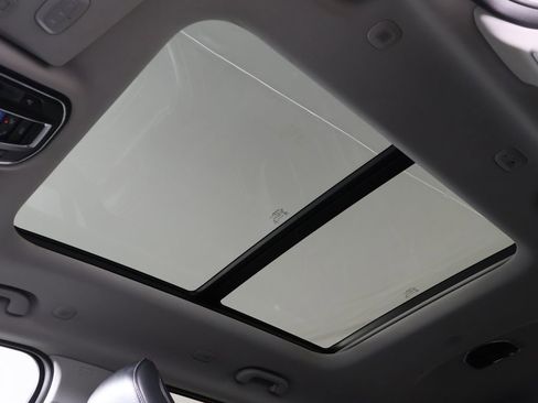 Used 2022 Jeep Grand Cherokee L Limited image 20