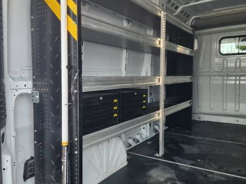 Used 2024 RAM ProMaster 2500 FWD image 4