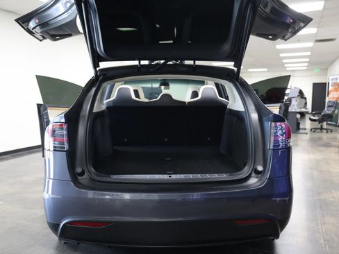 Used 2018 Tesla Model X 75D AWD/4WD image 47