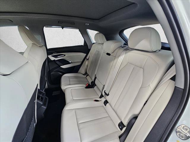 New 2026 Audi Q5 Premium Plus AWD/4WD image 16