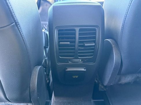 Used 2019 Ford Escape Titanium w/ U9j03 - Titanium Tow Package image 26