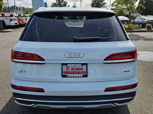 Used 2023 Audi Q7 3.0T Premium Plus image 6