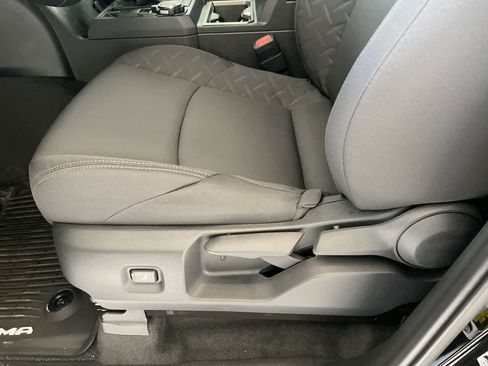New 2026 Toyota Tacoma SR5 AWD/4WD image 12