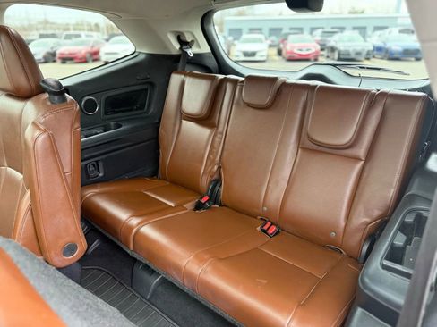 Used 2019 Subaru Ascent Touring image 14