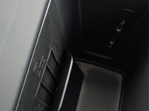 New 2026 Volkswagen Tiguan SE R-Line image 20