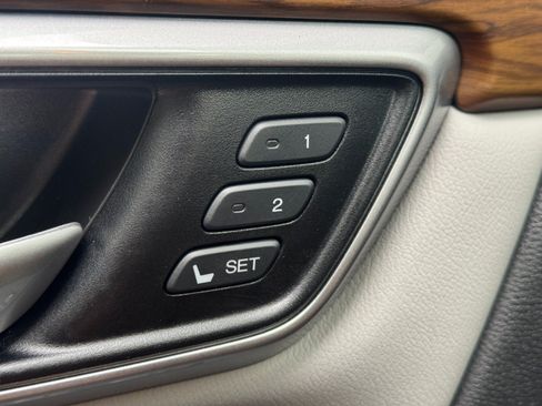 Used 2018 Honda CR-V EX-L image 17
