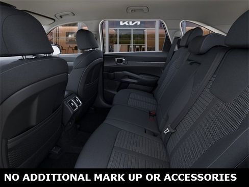 New 2026 Kia Sorento LX image 18
