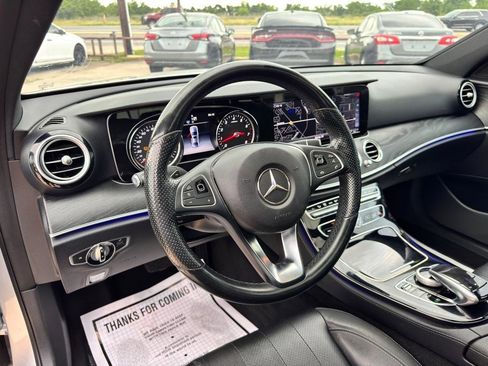 Used 2017 Mercedes-Benz E 300 image 24