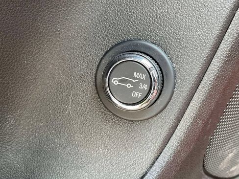 Used 2024 Chevrolet Blazer LT w/ Convenience Package FWD image 19