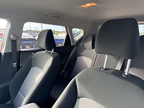 Used 2025 Kia Soul LX w/ LX Technology Package FWD image 26