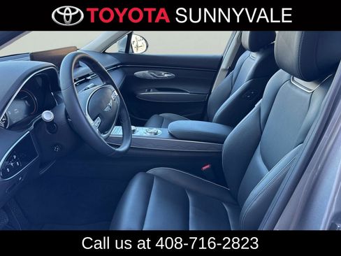 Used 2024 Genesis GV70 2.5T Advanced w/ Advanced Package image 14