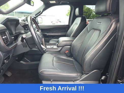 Used 2023 Ford Expedition Platinum AWD/4WD image 9
