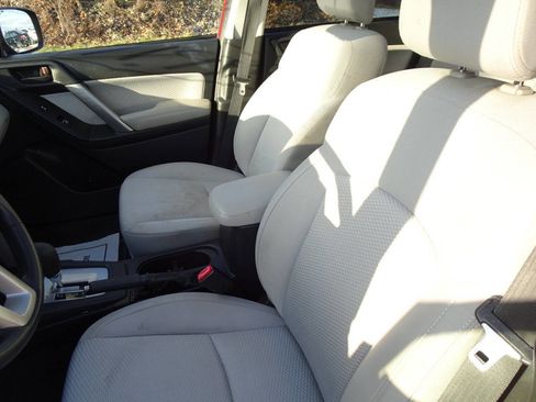 Used 2017 Subaru Forester 2.5i Premium w/ Popular Package #2A image 15