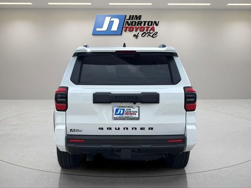 New 2026 Toyota 4Runner TRD Off-Road Premium AWD/4WD image 6