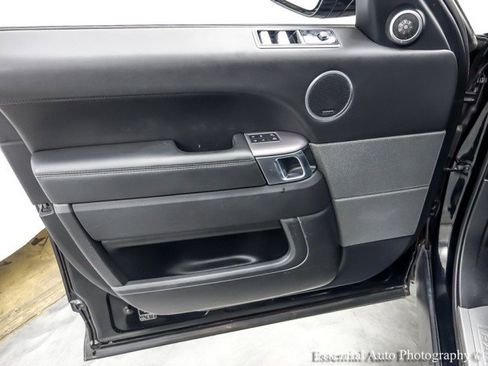 Used 2019 Land Rover Range Rover Sport HSE image 26