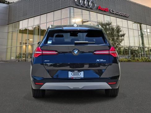 Used 2025 BMW X3 xDrive30i w/ Convenience Package AWD/4WD image 3