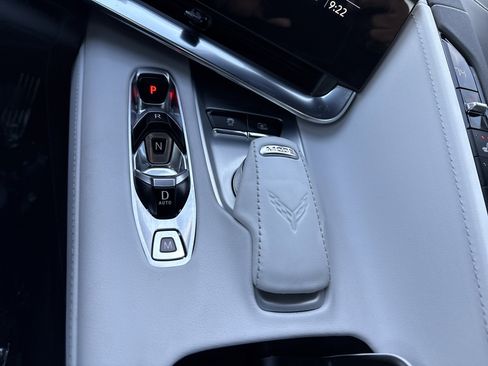 Used 2021 Chevrolet Corvette Stingray Preferred Cpe w/ 2LT image 32