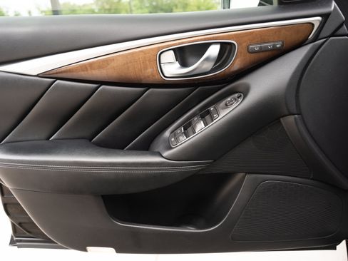 Used 2014 INFINITI Q50 Premium w/ Deluxe Touring Package AWD/4WD image 14