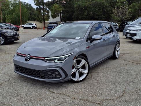 Used 2022 Volkswagen GTI SE FWD image 25