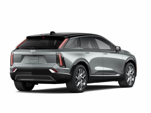 New 2026 Cadillac Optiq Luxury 1 image 2