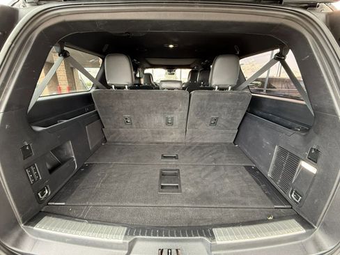 Used 2018 Lincoln Navigator L Reserve image 32