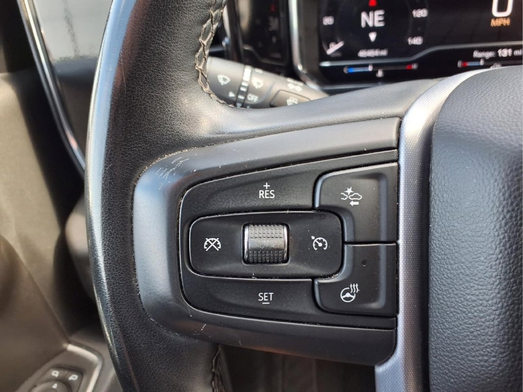 Used 2025 GMC Sierra 1500 SLT AWD/4WD image 9