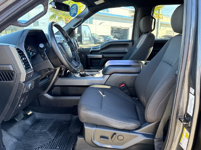 Used 2019 Ford F150 XLT w/ Equipment Group 302A Luxury AWD/4WD image 18