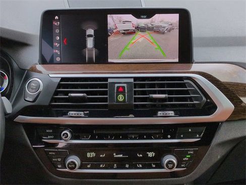 Used 2019 BMW X3 xDrive30i w/ Premium Package image 17