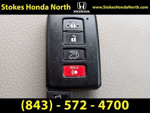 Used 2015 Toyota Highlander XLE FWD image 35