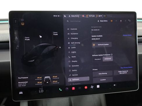 Used 2025 Tesla Model 3 Long Range RWD image 39