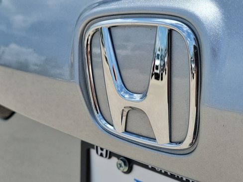 Used 2025 Honda CR-V Sport image 8