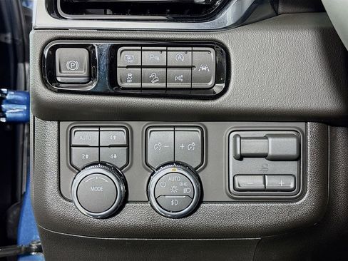 New 2026 GMC Yukon Elevation w/ Elevation Premium Package image 10