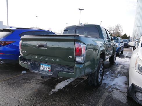 Used 2021 Toyota Tacoma Limited image 5